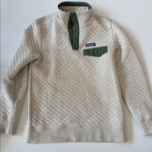 Women’s Quilted Patagonia Sweatshirt